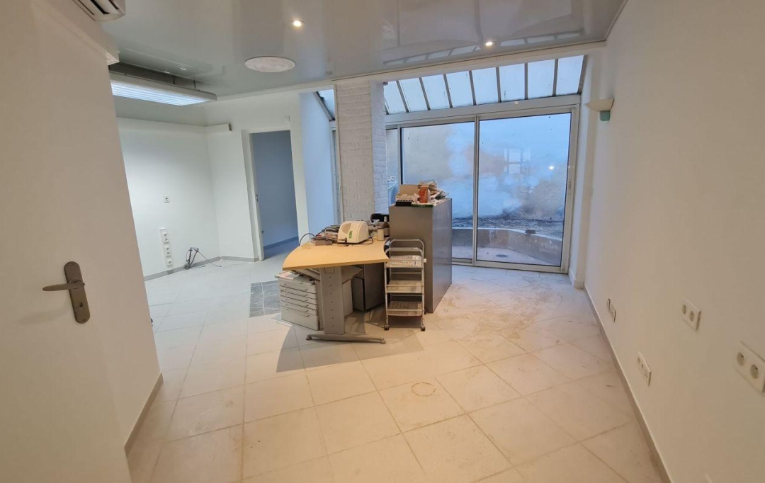 L.D.V Immobilier : Office | BOURG-SAINT-ANDEOL (07700) | 150 m2 | 176 000 € 