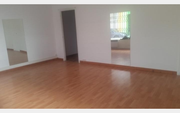 L.D.V Immobilier : Local / Bureau | PONT-SAINT-ESPRIT (30130) | 45 m2 | 470 € 
