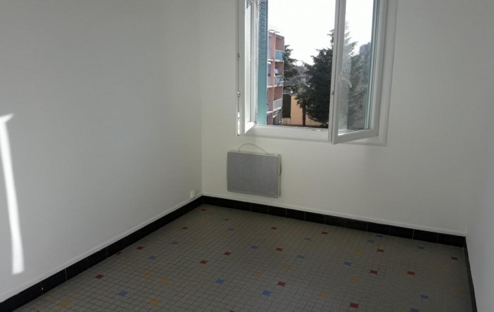 L.D.V Immobilier : Appartement | BOURG-SAINT-ANDEOL (07700) | 58 m2 | 450 € 