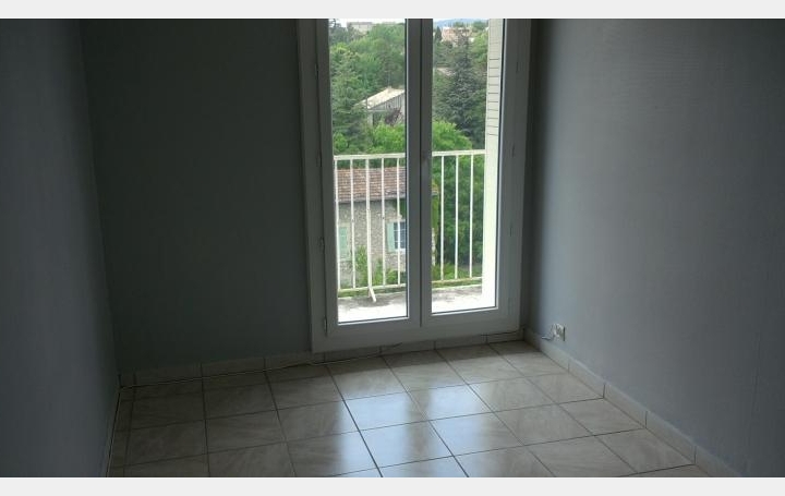 L.D.V Immobilier : Appartement | BOURG-SAINT-ANDEOL (07700) | 85 m2 | 79 000 € 