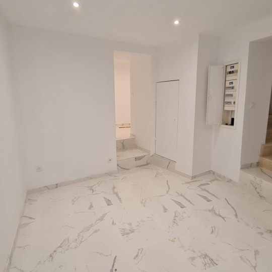  L.D.V Immobilier : House | BOURG-SAINT-ANDEOL (07700) | 74 m2 | 150 000 € 