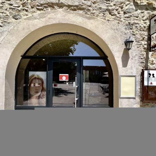  L.D.V Immobilier : Commerces | PONT-SAINT-ESPRIT (30130) | 77 m2 | 60 750 € 