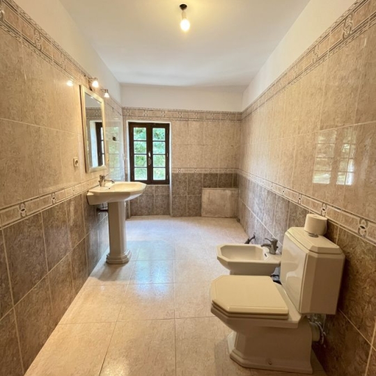  L.D.V Immobilier : House | LES GRANGES-GONTARDES (26290) | 173 m2 | 290 000 € 
