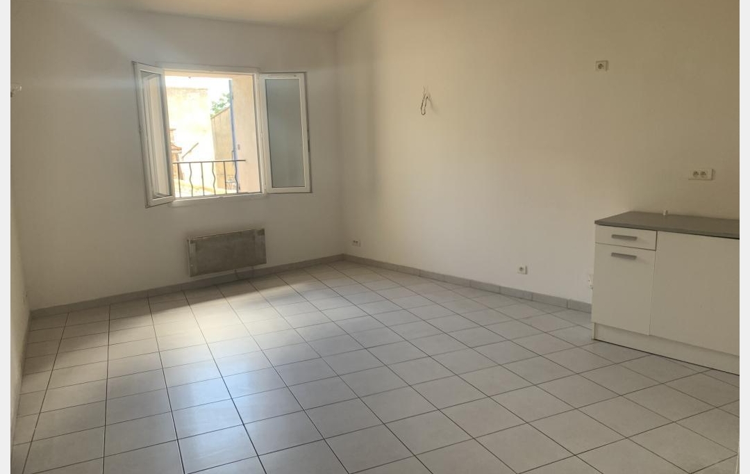 L.D.V Immobilier : Appartement | SORGUES (84700) | 38 m2 | 495 € 