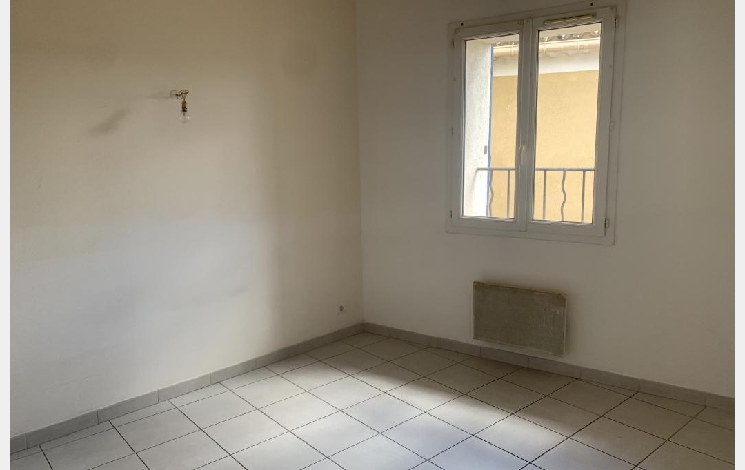 L.D.V Immobilier : Appartement | SORGUES (84700) | 38 m2 | 495 € 