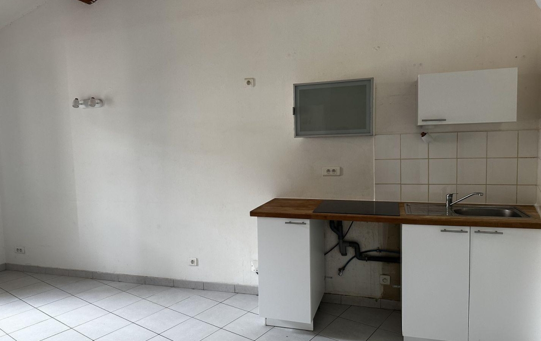 L.D.V Immobilier : Appartement | SORGUES (84700) | 38 m2 | 495 € 