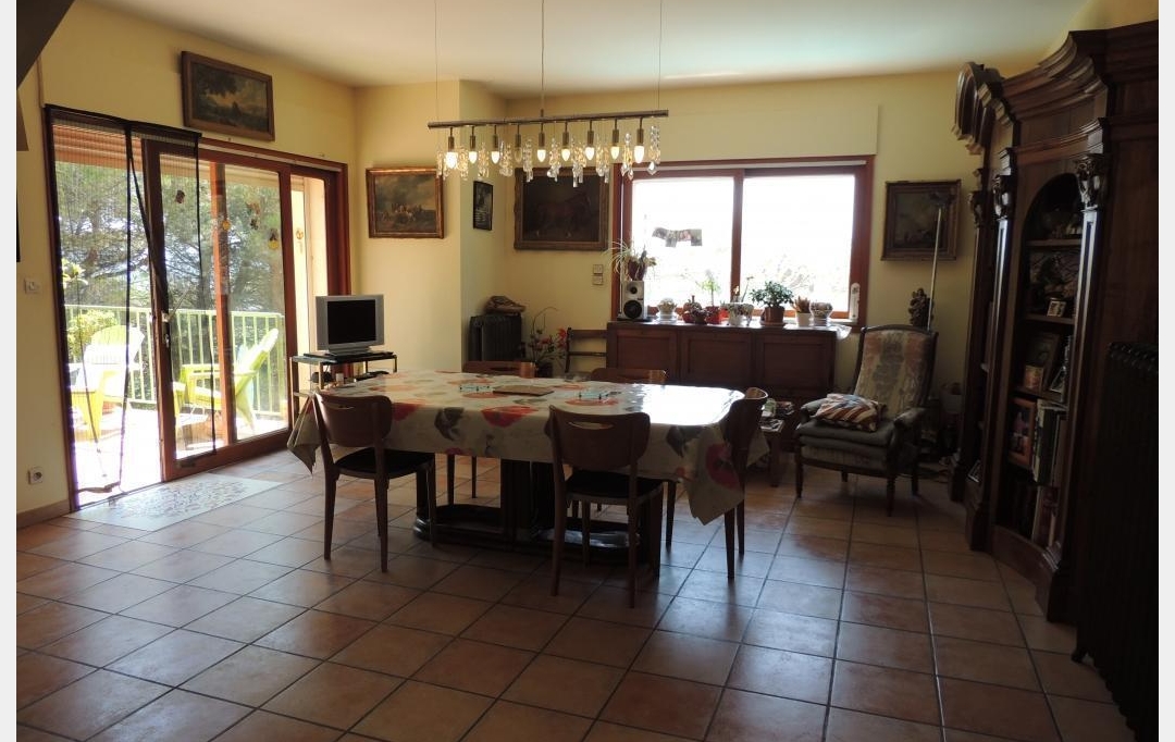 L.D.V Immobilier : House | PONT-SAINT-ESPRIT (30130) | 187 m2 | 475 000 € 