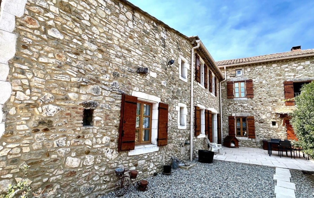 L.D.V Immobilier : Domaines / Propriétés | SAINT-MARCEL-D'ARDECHE (07700) | 227 m2 | 419 000 € 