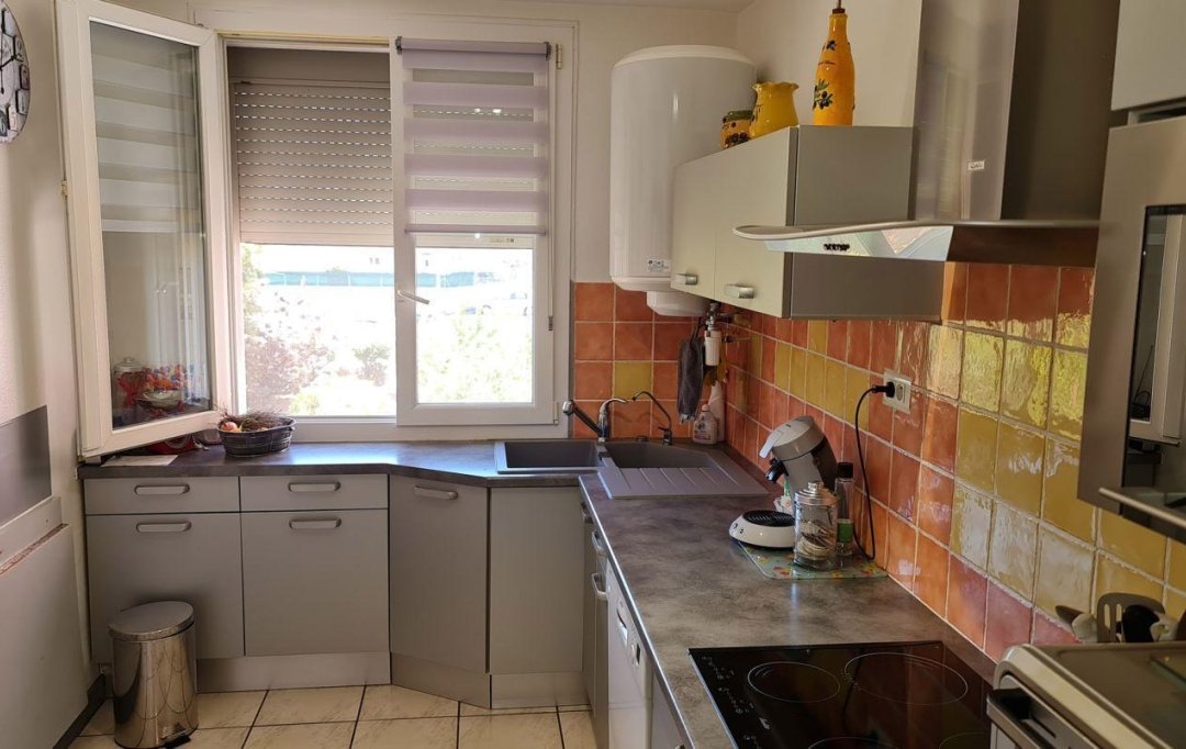 L.D.V Immobilier : Appartement | BOURG-SAINT-ANDEOL (07700) | 65 m2 | 86 000 € 