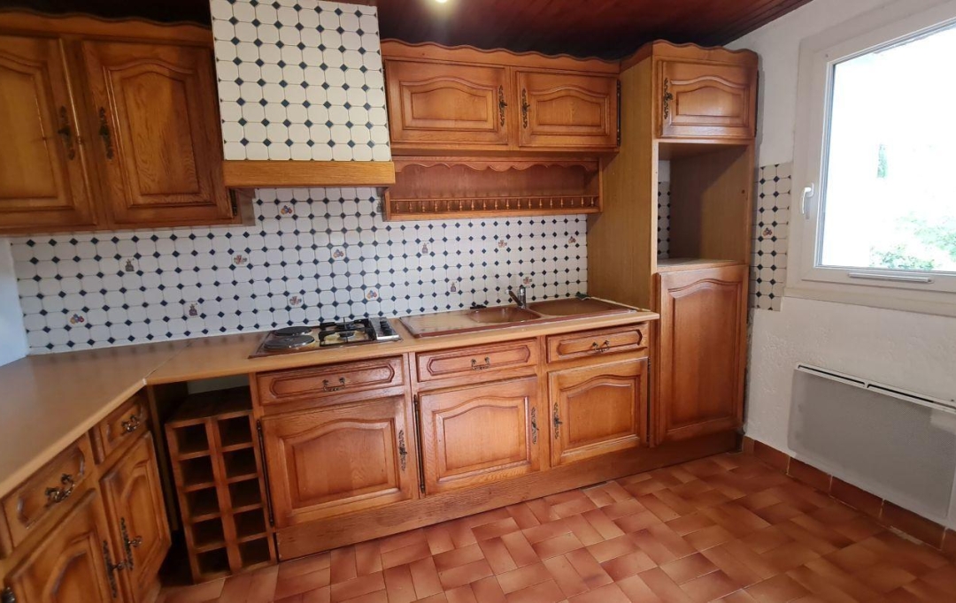 L.D.V Immobilier : House | LARNAS (07220) | 47 m2 | 139 500 € 