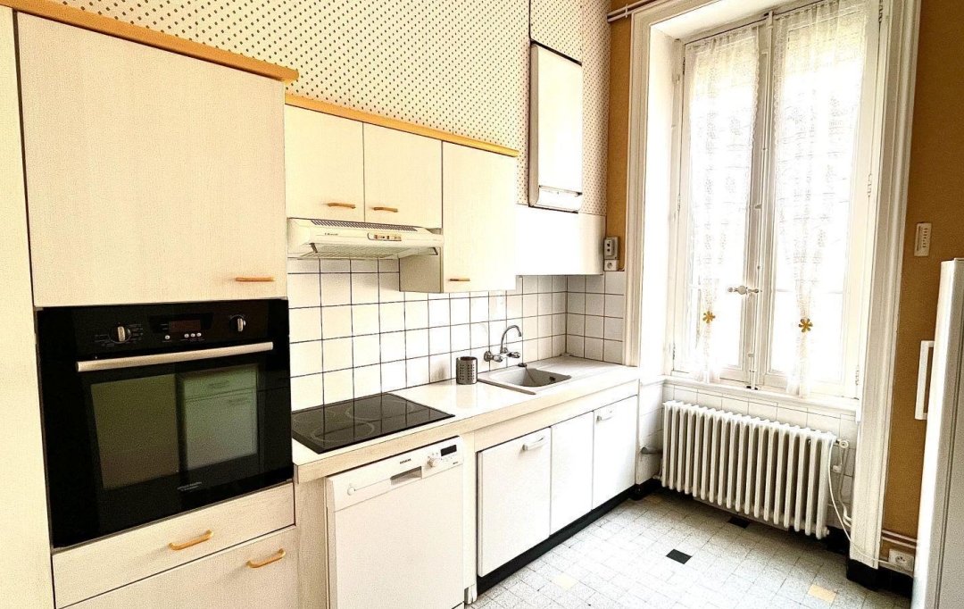 L.D.V Immobilier : Appartement | BOURG-SAINT-ANDEOL (07700) | 146 m2 | 129 000 € 