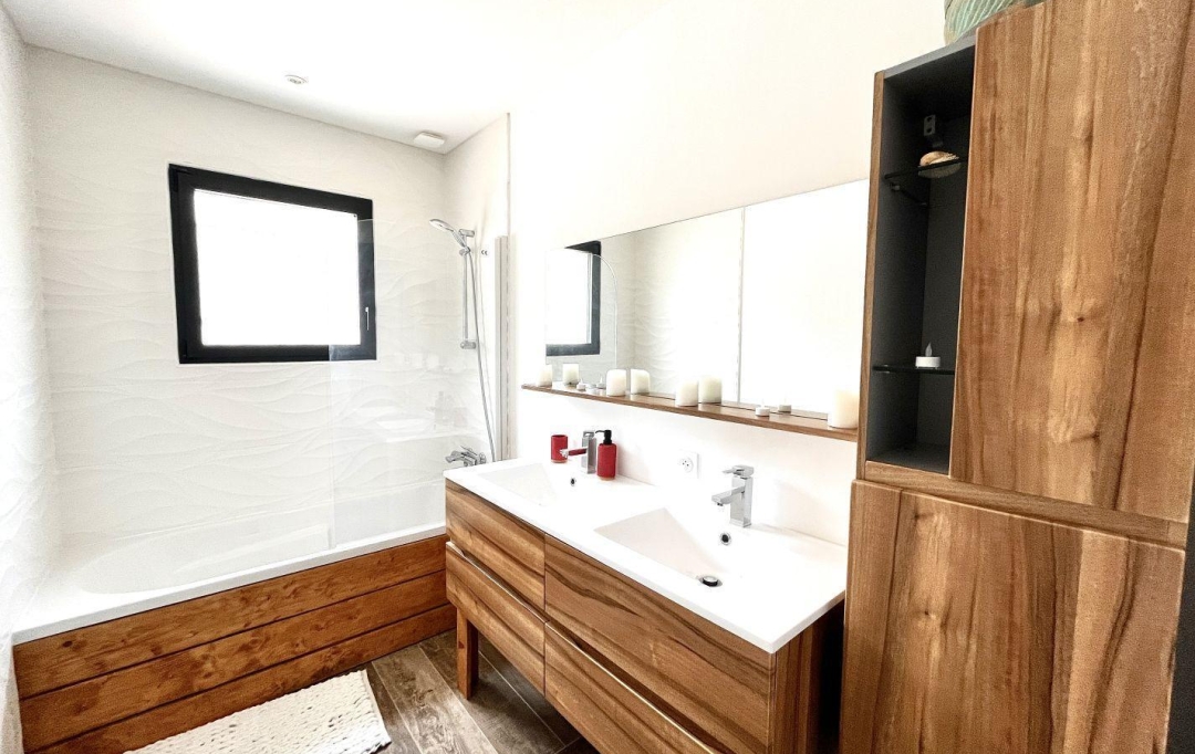 L.D.V Immobilier : Maison / Villa | AIGUEZE (30760) | 125 m2 | 339 000 € 