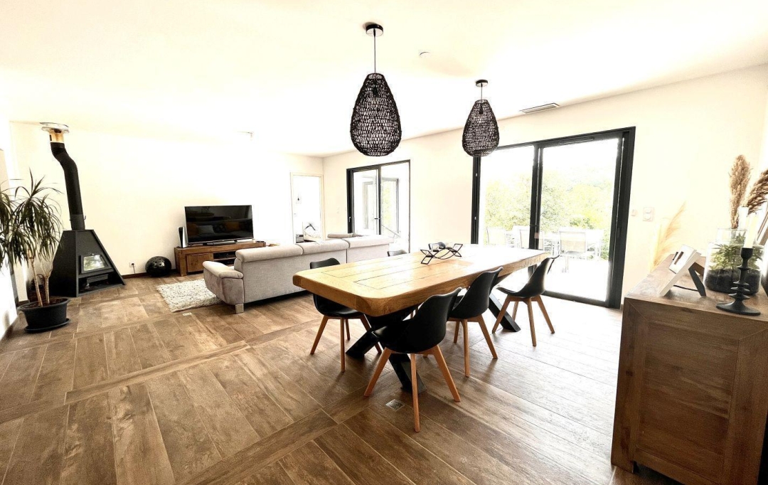 L.D.V Immobilier : Maison / Villa | AIGUEZE (30760) | 125 m2 | 339 000 € 