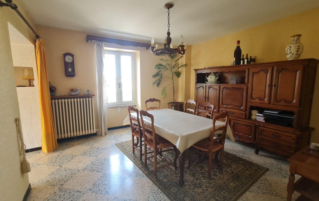 L.D.V Immobilier : House | BOURG-SAINT-ANDEOL (07700) | 226 m2 | 350 000 € 