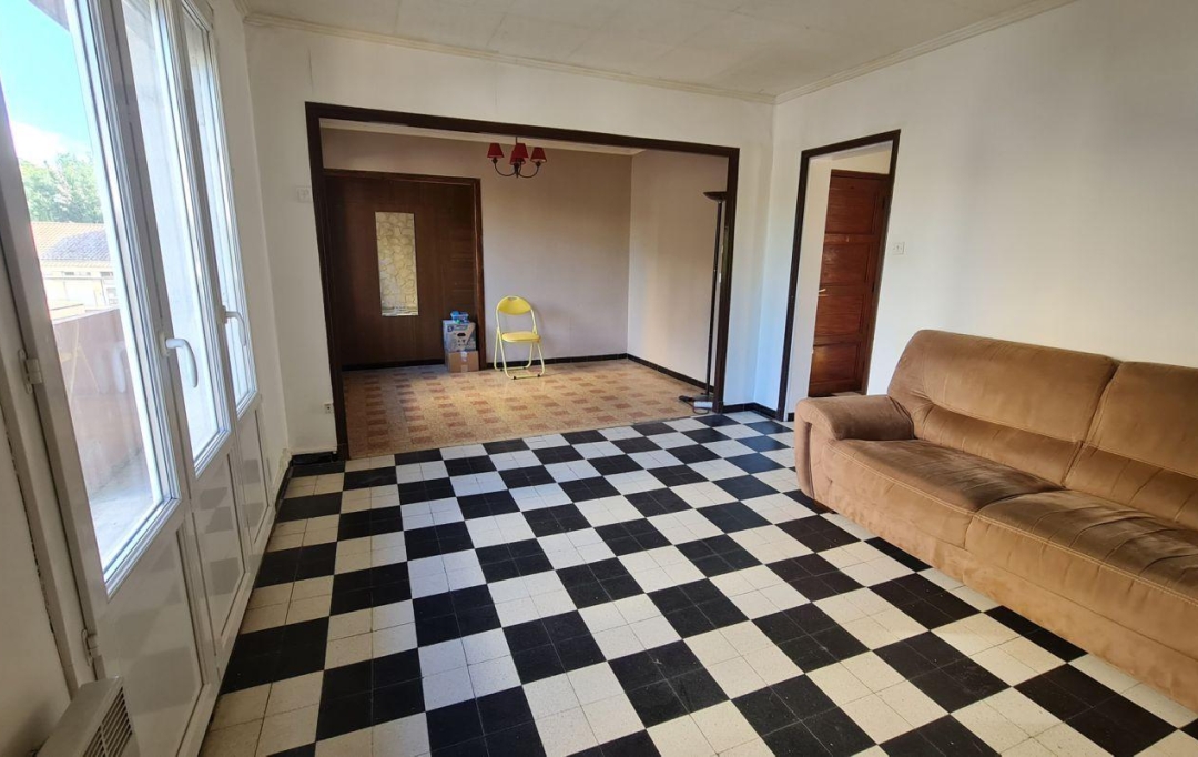 L.D.V Immobilier : Appartement | BOURG-SAINT-ANDEOL (07700) | 64 m2 | 55 500 € 