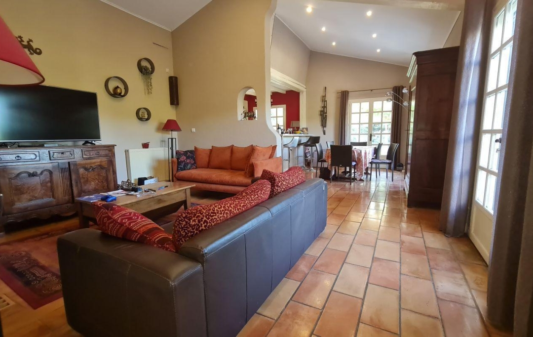 L.D.V Immobilier : House | SAINT-MONTAN (07220) | 212 m2 | 390 000 € 