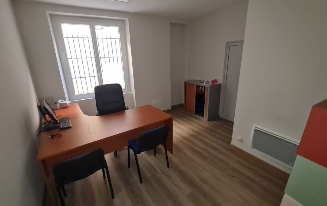 L.D.V Immobilier : Office | BOURG-SAINT-ANDEOL (07700) | 75 m2 | 87 000 € 