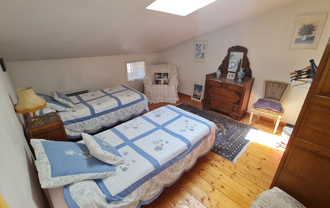 L.D.V Immobilier : Maison / Villa | BOURG-SAINT-ANDEOL (07700) | 140 m2 | 240 000 € 