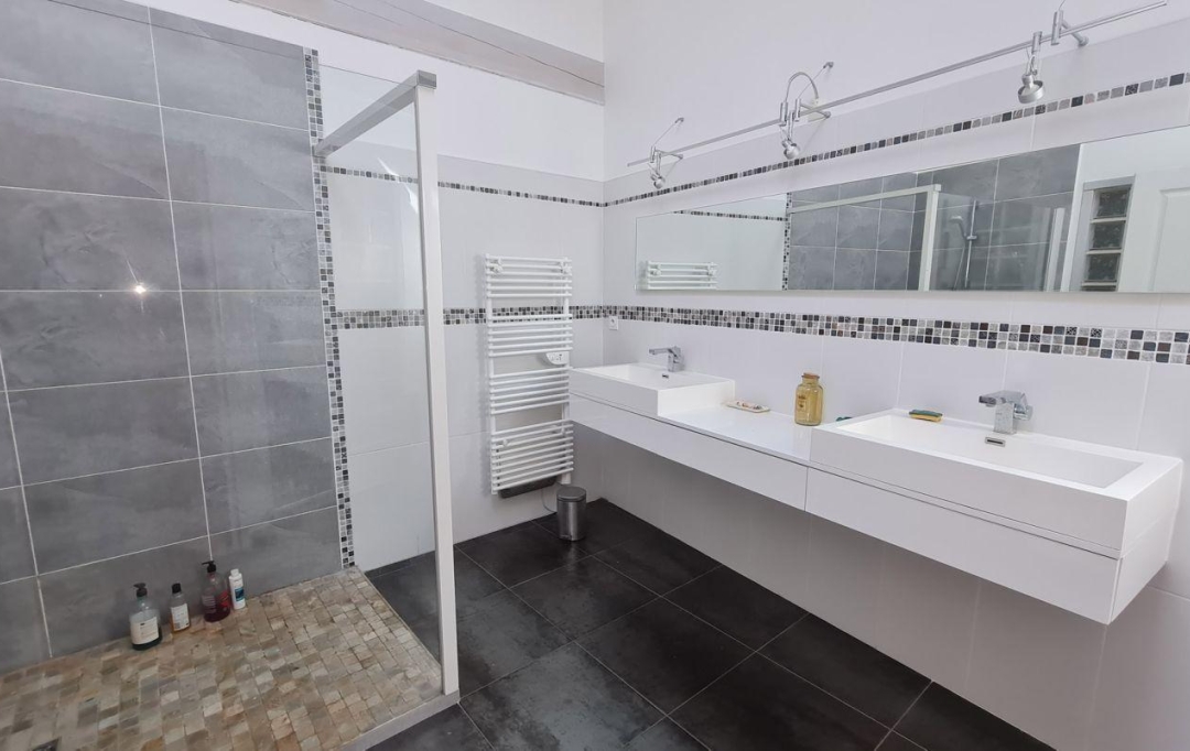 L.D.V Immobilier : Maison / Villa | LARNAS (07220) | 148 m2 | 224 000 € 
