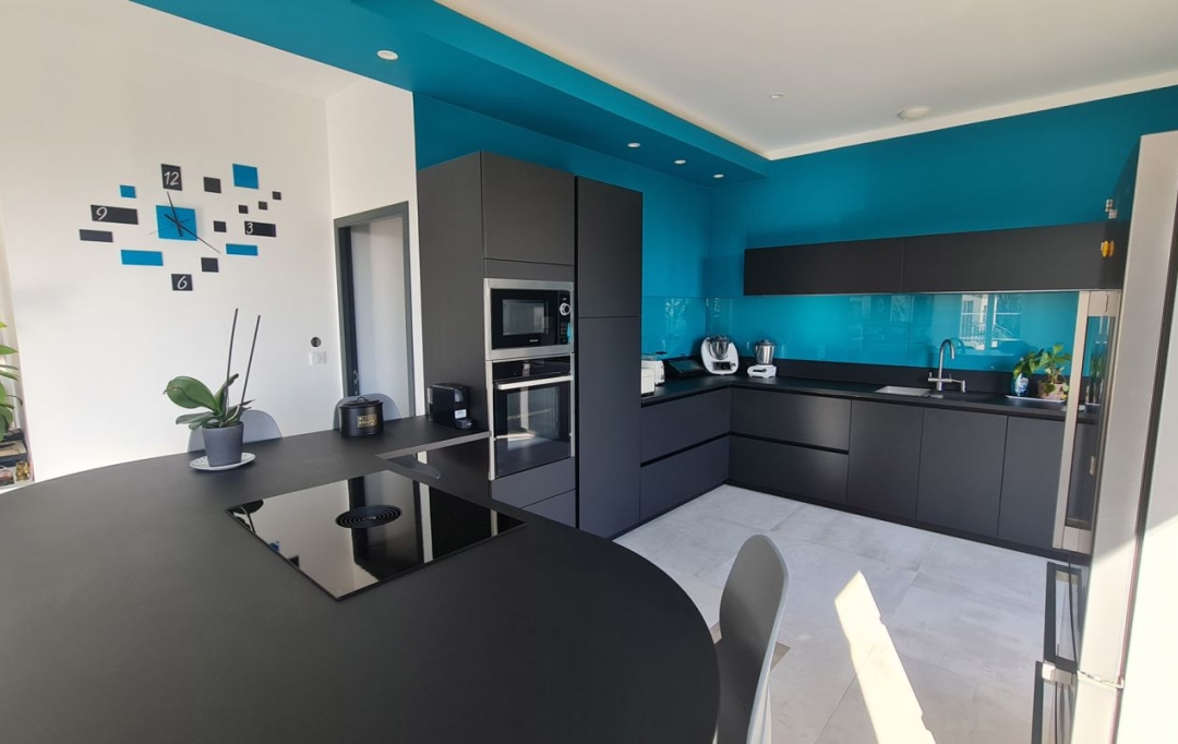 L.D.V Immobilier : Maison / Villa | BOURG-SAINT-ANDEOL (07700) | 252 m2 | 650 000 € 