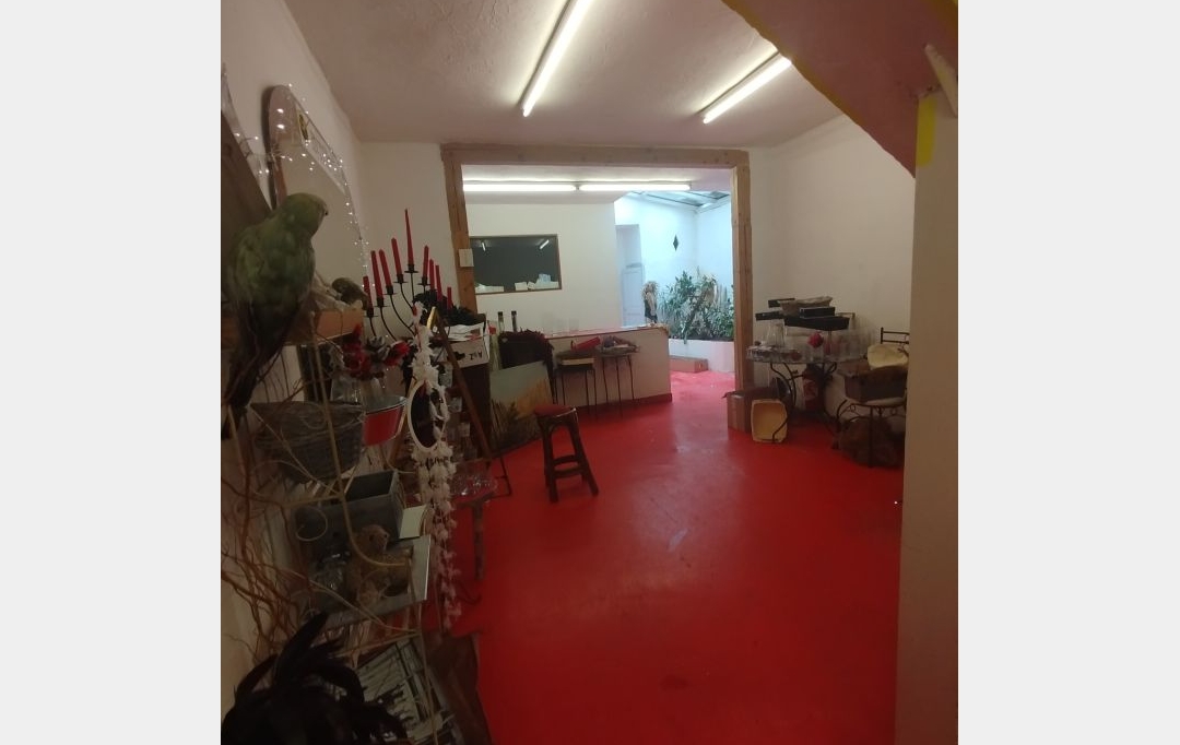 L.D.V Immobilier : Commerces | BOURG-SAINT-ANDEOL (07700) | 91 m2 | 35 000 € 