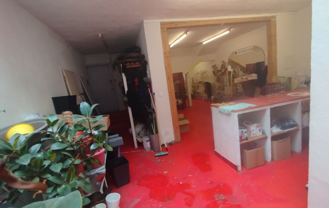 L.D.V Immobilier : Commerces | BOURG-SAINT-ANDEOL (07700) | 91 m2 | 35 000 € 