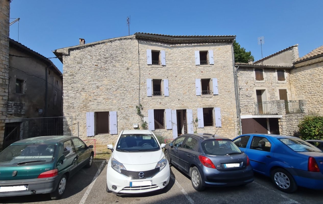L.D.V Immobilier : Maison / Villa | SAINT-REMEZE (07700) | 125 m2 | 120 000 € 
