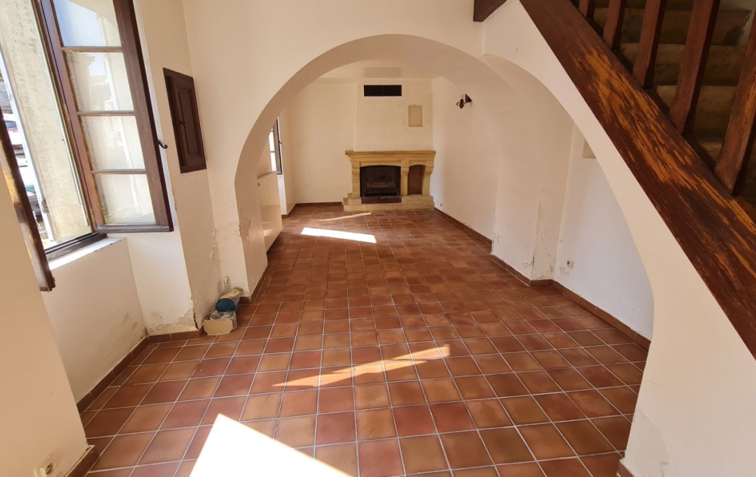 L.D.V Immobilier : Maison / Villa | SAINT-REMEZE (07700) | 125 m2 | 120 000 € 