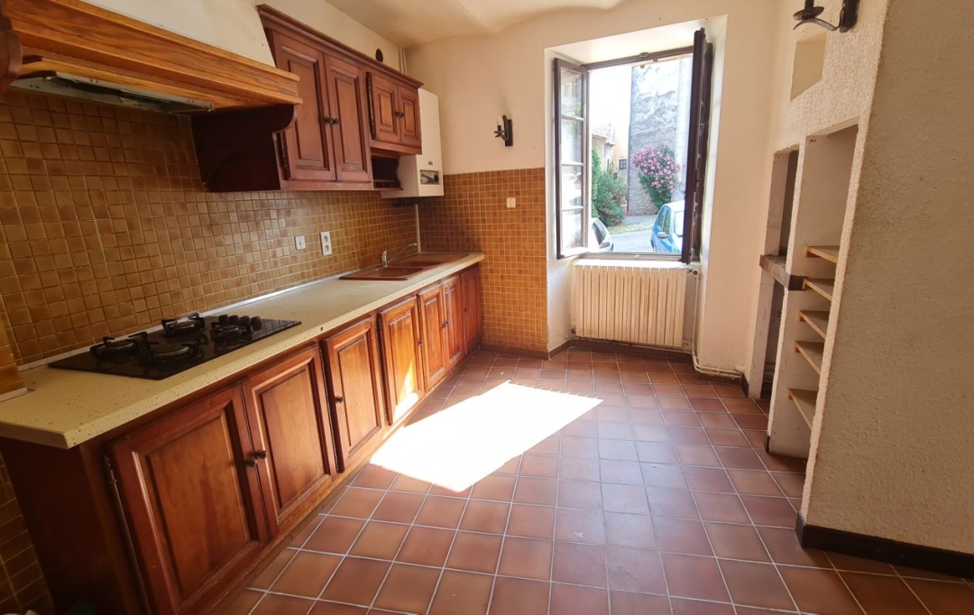 L.D.V Immobilier : Maison / Villa | SAINT-REMEZE (07700) | 125 m2 | 120 000 € 