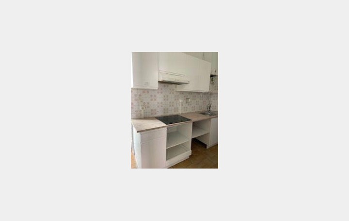 L.D.V Immobilier : Appartement | BOURG-SAINT-ANDEOL (07700) | 74 m2 | 510 € 