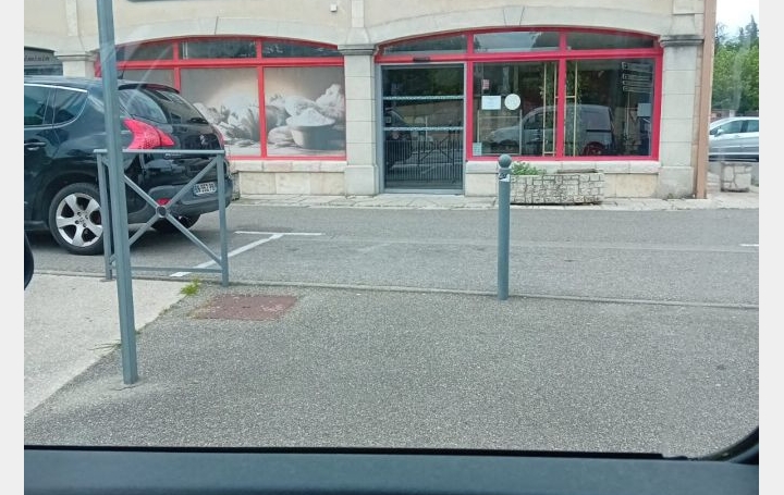  L.D.V Immobilier Commerces | PIERRELATTE (26700) | 200 m2 | 239 000 € 